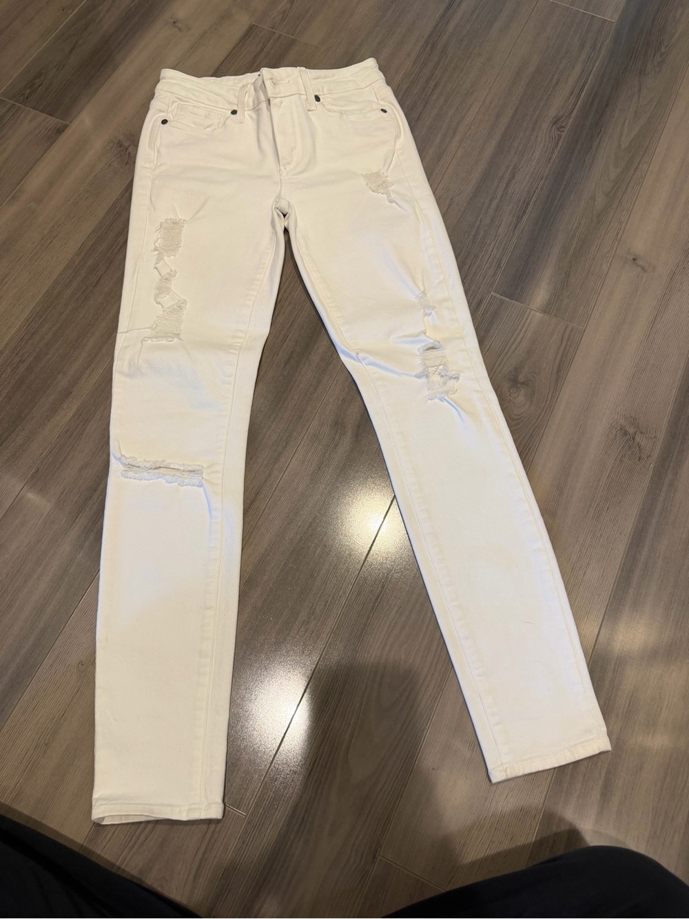 PAIGE White Denim Skinny Jeans